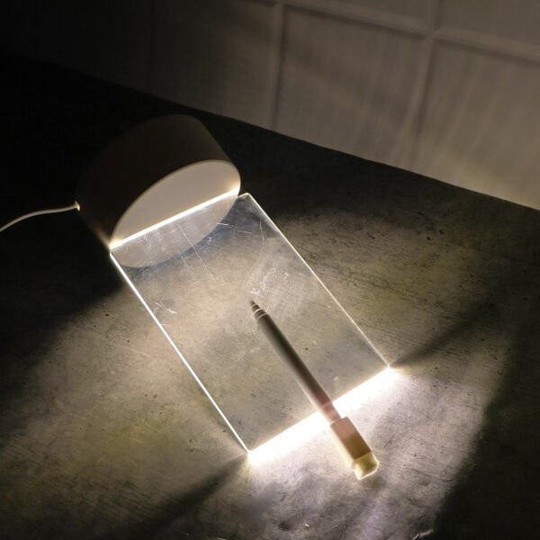 CreativeLamp-05.jpg LED Acrylic Message Board Night Lamp