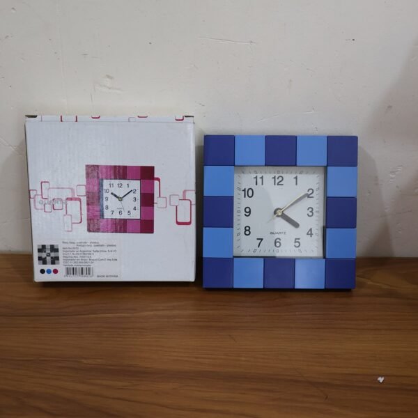 Square Quartz Table Clock - (1 Pc)