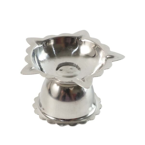 Stainless Steel Sunflower Design Diya Stand (Small Size / 1 Pc)
