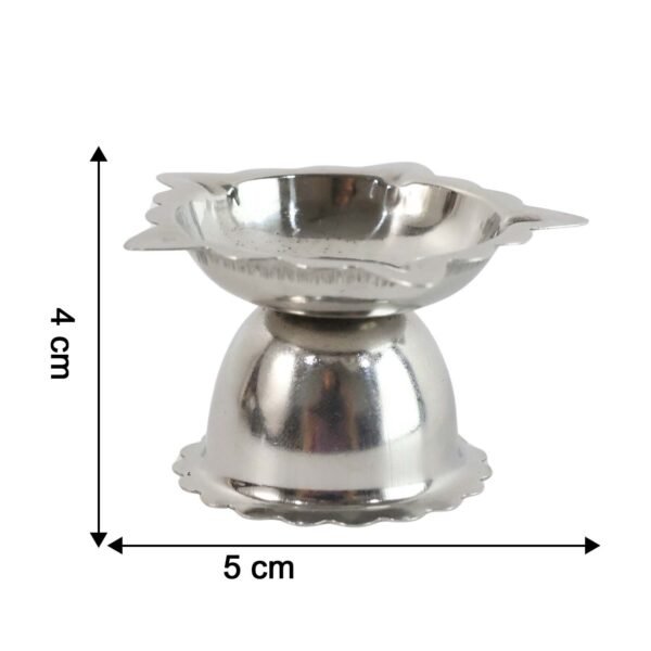 Stainless Steel Sunflower Design Diya Stand (Small Size / 1 Pc)