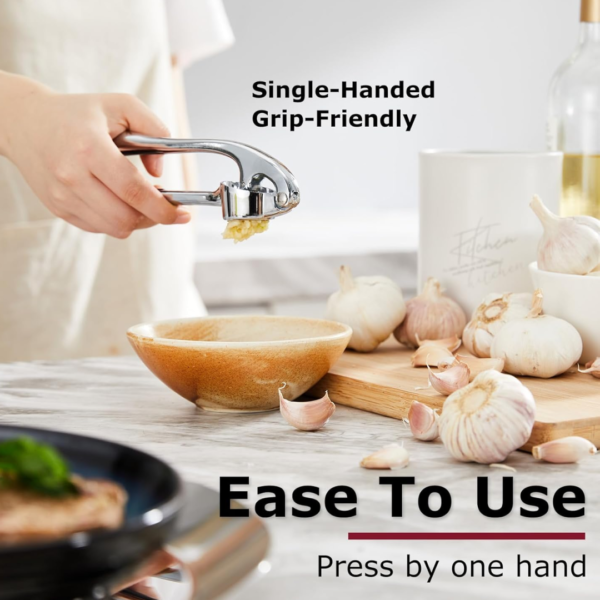 Aluminum Garlic Press – Easy-to-Use Lightweight Kitchen Tool