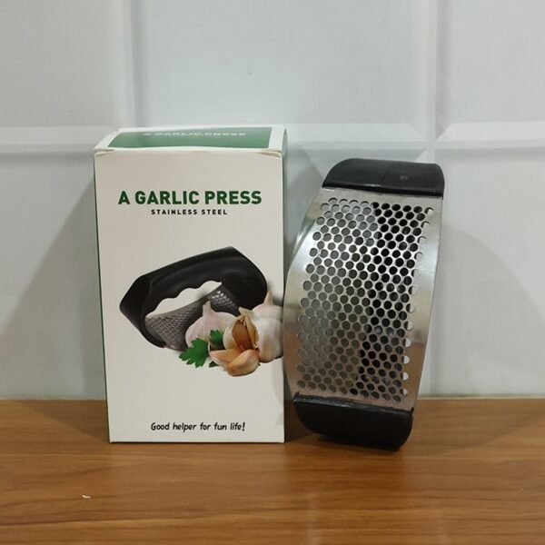 Premium Curved Garlic Press Crusher (1 Pc)