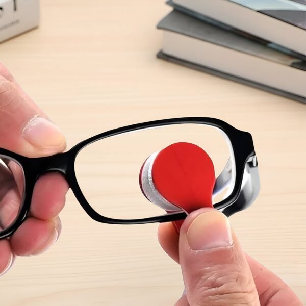 Goggle-Cleaner-04.jpg Portable Eyeglass & Sunglass Lens Cleaner Tool (6 Pc)