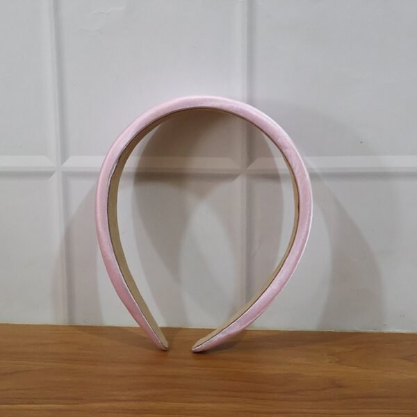 Headband-08.jpg Elegant Padded Satin Finish Hairband (1 Pc)