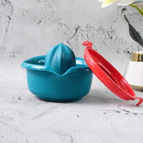 Supermom Plastic Premium Manual Hand Press Citrus Juicer (1 Pc)