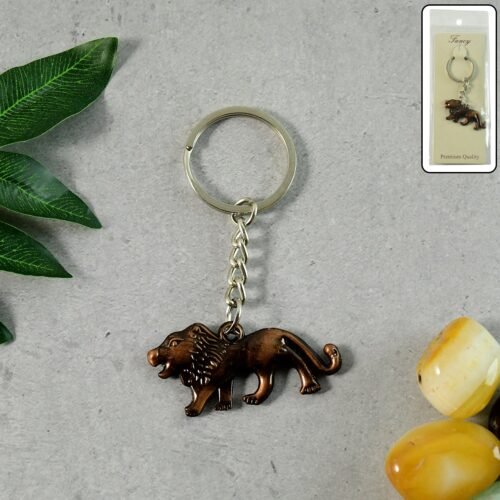 Elegant Walking Lion Metal Keychain (1 Pc)