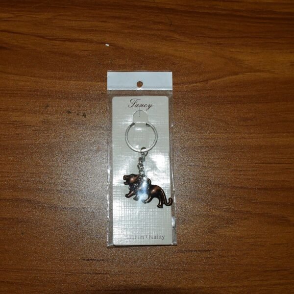 Keychain2-live_e48178f7-8ac3-4f39-85bd-f7952b048fe3.jpg Elegant Walking Lion Metal Keychain (1 Pc)