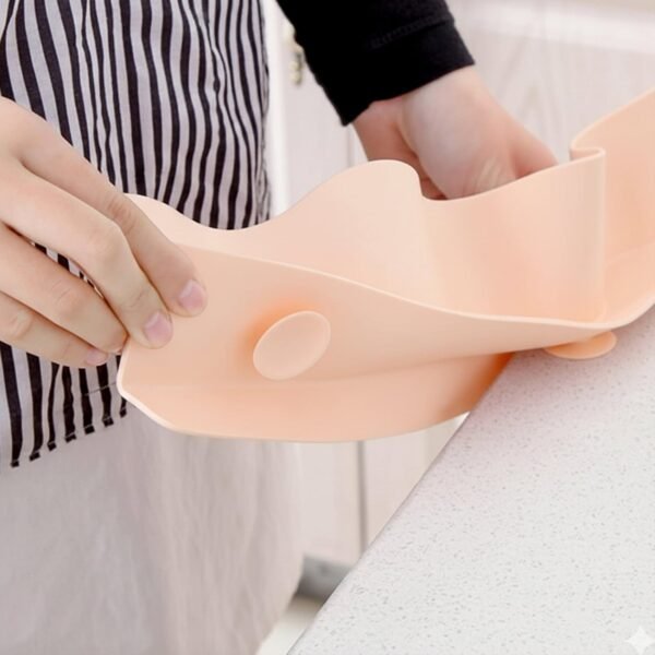 Kitchen-Water-Splash-Guard-03.jpg Premium Kitchen Sink Splash Guard (1 Pc / 49 Cm Long)