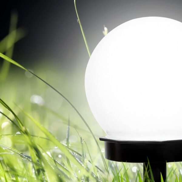LED-Solar-Garden-Light-07.jpg Solar-Powered LED Garden Globe Pathway Light (1 Pc)