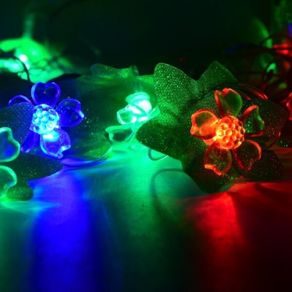 Light-02_4cdc5cc7-e881-4b6a-8b21-93c2558fdc96.jpg Leaf & Flower LED Decorative String Light (3 Meter)