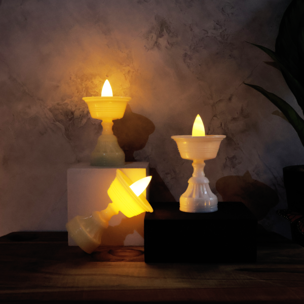 Set of 8 White Water Sensor LED Diyas