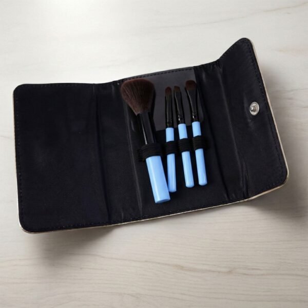 4-in-1 Professional Makeup Brush Set (1 Pc)