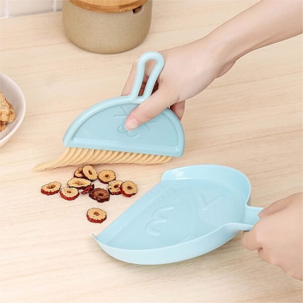 MiniDustpan-05.jpg 2-in-1 Mini Cleaning Dustpan & Hand Brush Set (1 Set)