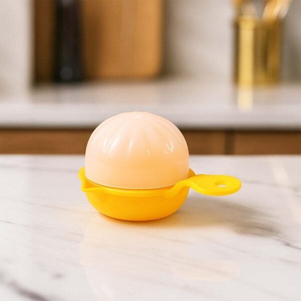 MiniLemonCitrusPresser-02.jpg Hand-Operated Citrus Juicer (1 Pc)