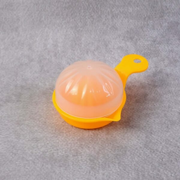 MiniLemonCitrusPresser-03.jpg Hand-Operated Citrus Juicer (1 Pc)