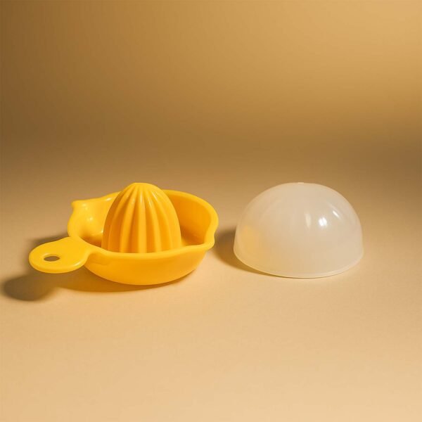 MiniLemonCitrusPresser-05.jpg Hand-Operated Citrus Juicer (1 Pc)