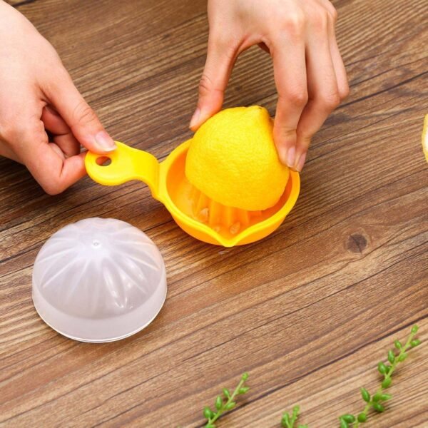 MiniLemonCitrusPresser-06.jpg Hand-Operated Citrus Juicer (1 Pc)