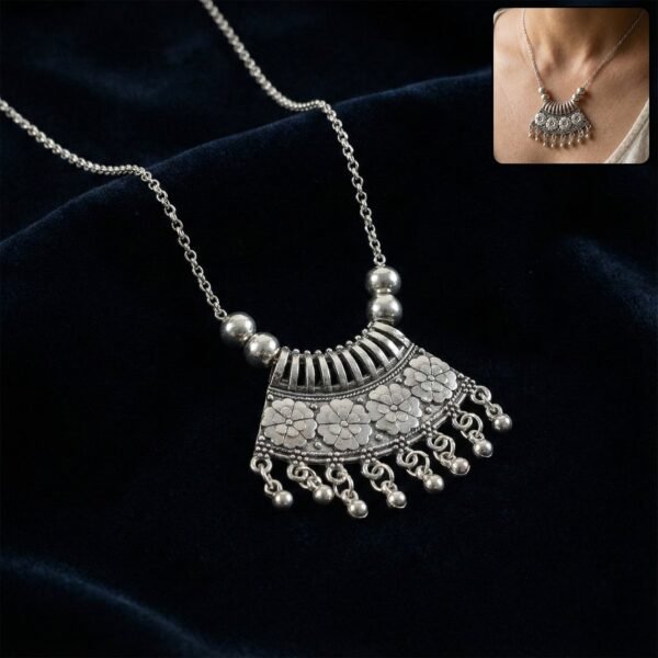 OxidisedEthnicNecklace-WOSKU-01.jpg Oxidised Silver Finish Floral Chandelier Pendant Necklace (1 Pc)