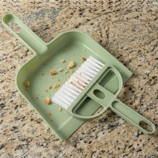 2-in-1 Handheld Cleaning Dustpan