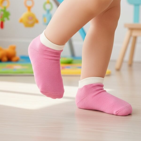 Pink & White Soft Ankle Socks for Kids (1 Pair)