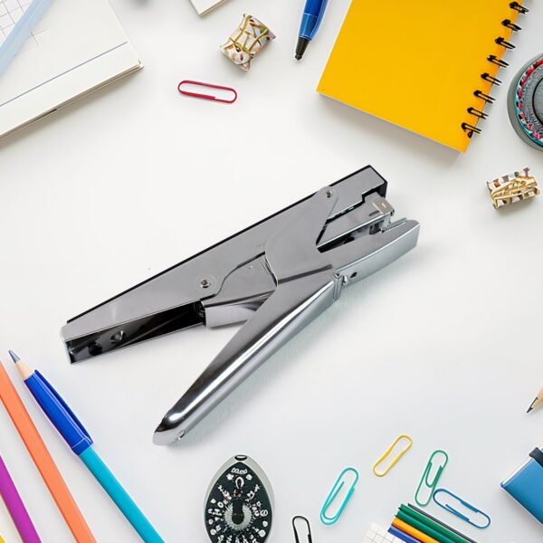 Stapler-03.jpg Kangaro HP-45 Heavy Duty Plier Stapler with Metal Body