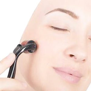 Derma Roller Anti Ageing and Facial Scrubs & Polishes Scar Removal Hair Regrowth