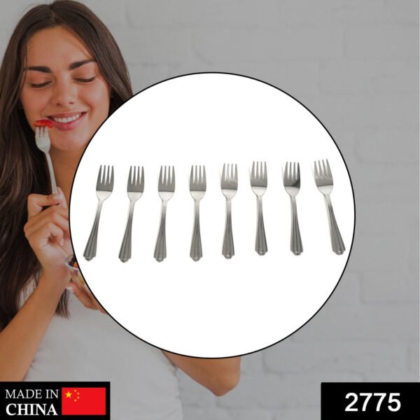 Small Dinner Fork for home and kitchen. (set of 8Pc)