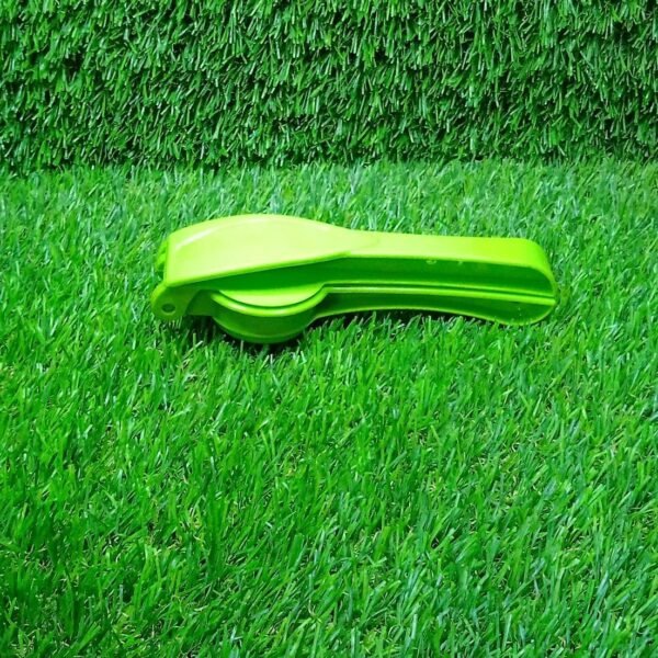 Plastic Lemon Squeezer Cum Opener 2 in 1 Lemon Squeezer