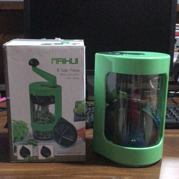 WhatsAppImage2022-08-17at6.16.13PM_d88bb848-1b1b-4125-9286-621e157ae5e0.jpg Spiral Cutter for Vegetable Spaghetti, Spirals And Julienne