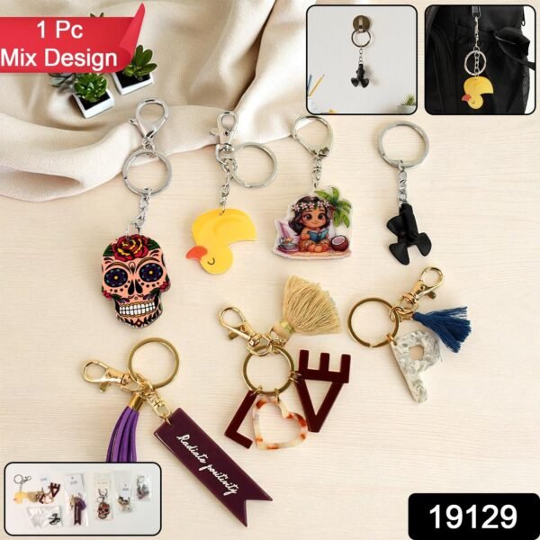 Trendy Designer Assorted Keychains (Mix Design / 1 Pc)