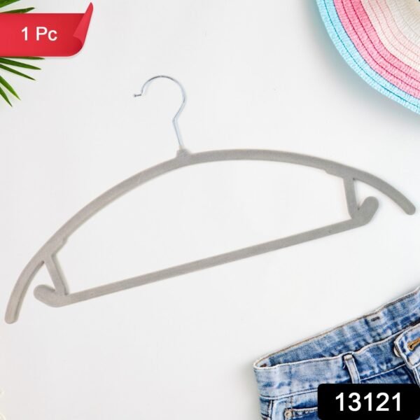 WhatsAppImage2025-08-20at11.51.45_d0a24cbc.jpg Velvet Non-Slip Clothes Hanger (1 Pc)