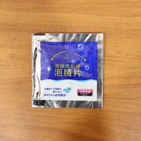 WindshieldWasherFluid-live_93b793fb-dfa7-49c3-8532-9e523f325b70.jpg Car Windshield Wiper Detergent Powder (1 Packet)