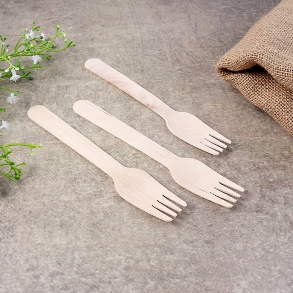 Wooden-Fork-03.jpg Freshee 160mm Wooden Fork – 30 Pcs Pack