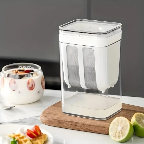 YogutMaker-06.jpg 2-in-1 Yogurt and Greek Yogurt Maker