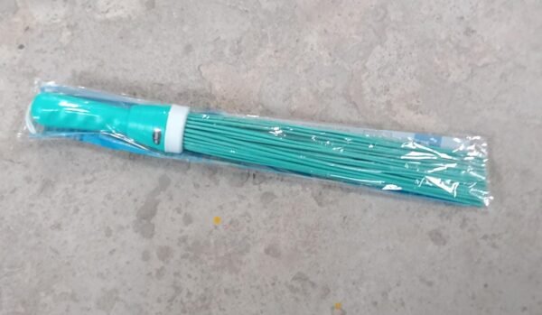 a1d6ad9f-3082-4c32-8a0d-5cdb3f7139f9.jpg Wet & Dry Floor Cleaning Plastic Broom