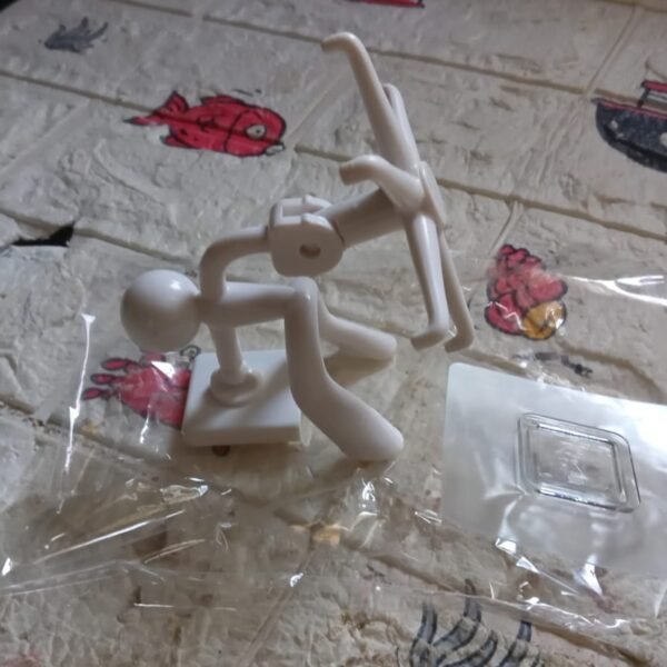 a4c84e88-543e-4764-b7a8-11b4b7d34e05_cd70b3e4-aca3-43c7-8c10-99b263ae5210.jpg 360° Rotating 6-Claw Hook – Kitchen & Bathroom Organizer (1 Pc | White)