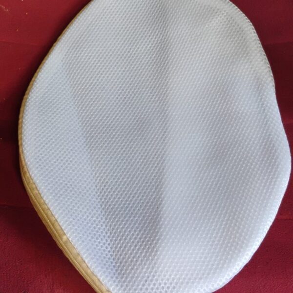 Round Mesh Bra Wash Bag with Zipper for Washing Machine (1 Pc / Mix Size & Design)