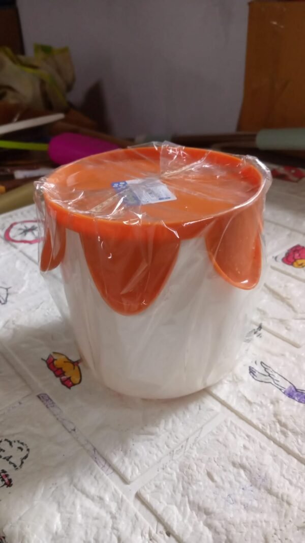 Plastic Round Tissue Box For Toilet Tissue Case Paper Box (1 Pc)