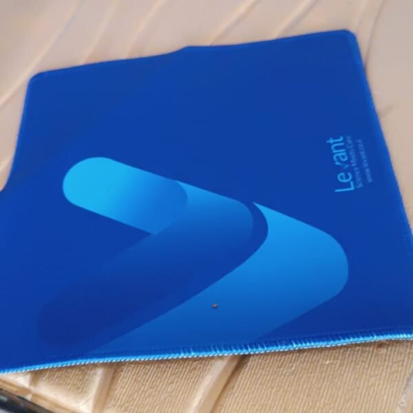 aa65cac4-d3dd-4011-beb1-074328ffa4ed.jpg Gaming Mouse Pad Natural Rubber Pad Waterproof Skid Resistant Surface Pad