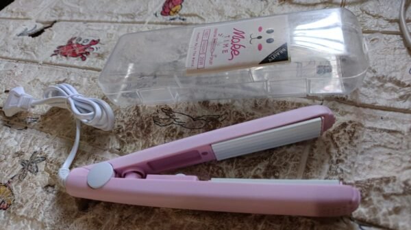 Beauty and Personal Care Professional Ceramic Plate Mini Hair Styler