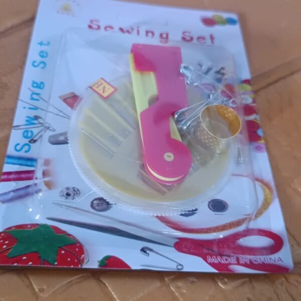 4 in 1 Multipurpose Tailoring Sewing Accessories Kit (1 Set)