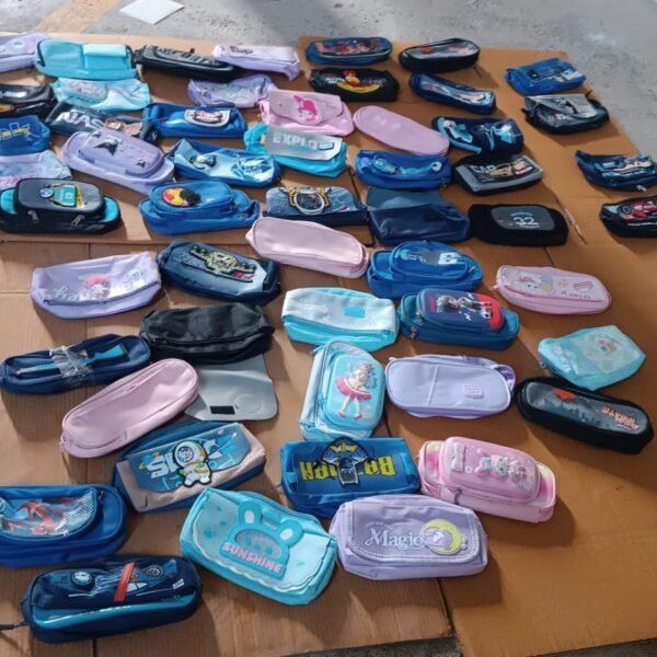 Mix Design Pouch – Stylish and Versatile Storage Bag (1pc)