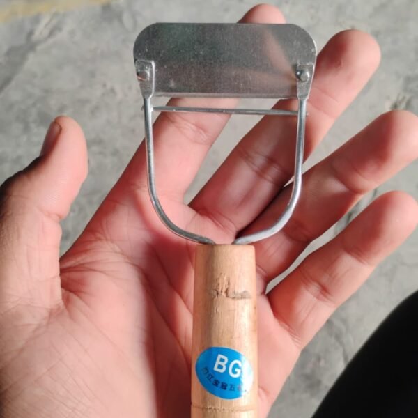 ad262cea-fc35-4cf0-8cbe-19d68a1ba384.jpg Wooden Handle Metal Vegetable Cutter, Peeler, Slicer (1 Pc / B Grade)