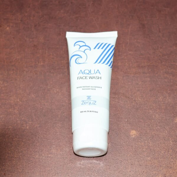 aquafacewash-live_3a32a7b2-1bd0-476e-a8c9-ec3fd7d567ed.jpg Zequz Aqua Face Wash - (1 Pc / 100ML)
