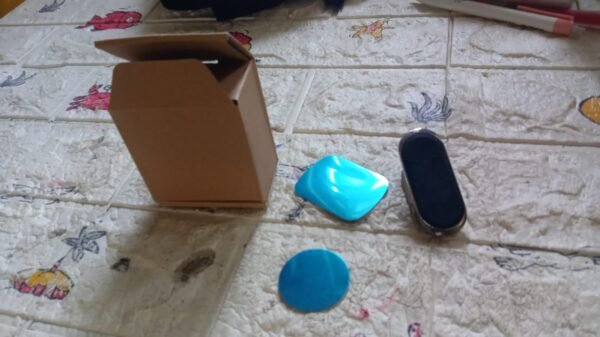 b1d4399f-c4f8-42ab-857f-c050159b30b5.jpg Magnetic Phone Mount/Holder for Car, Super Strong Magnet Universal Car Mount, Dashboard 360° Rotation for Car, Desk, Office, Home & Kitchen for All Smart phones (1 Pc)