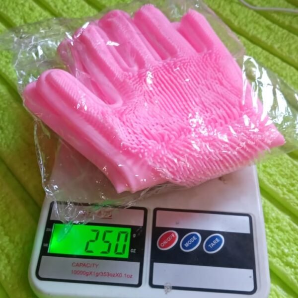 Dishwashing Gloves with Scrubber (1 Pair, 250 Gm)