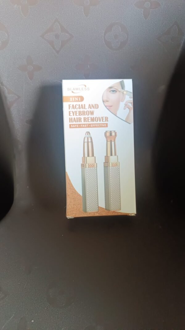 baebc506-aac8-4157-8fdd-010eec696235.jpg 2-in-1 Eyebrow Razor & Painless Hair Shaver (1 Pc), Hair accessories