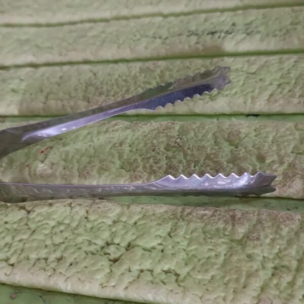 bf40bdfc-029c-4faa-8880-eb916a930c29.jpg Stainless Steel Tong Lifting Ice Cubes, Sugar Cubes | Serving Tongs (13 Cm / 1 Pc)