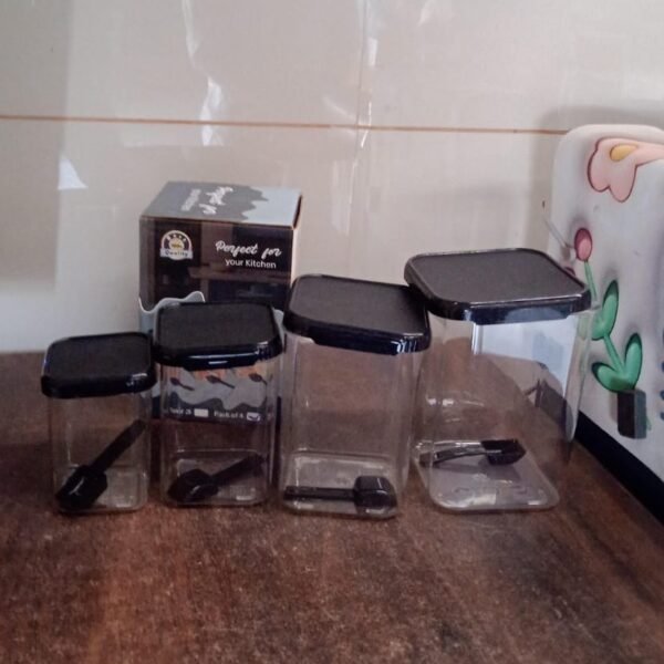 Plastic Air Tight Containers Storage (4 Pc Set With 4 Spoon)