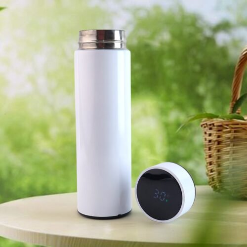 bottle-01_a1ea6eff-a48b-476b-aa40-79f51d4aeb84.jpg White Vacuum Insulated Water Bottle (1 Pc / 500ML)